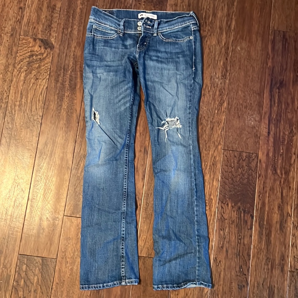 Womens Levi jeans size 5